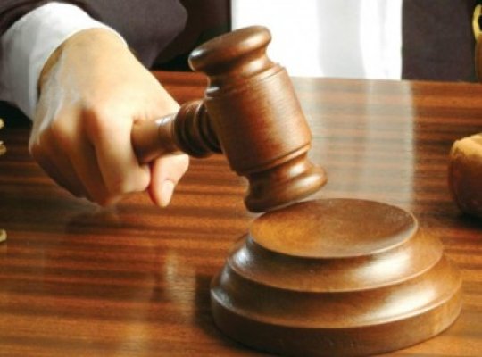 Ponta: Judecătorii şi procurorii ar trebui să plătească atunci când greşesc